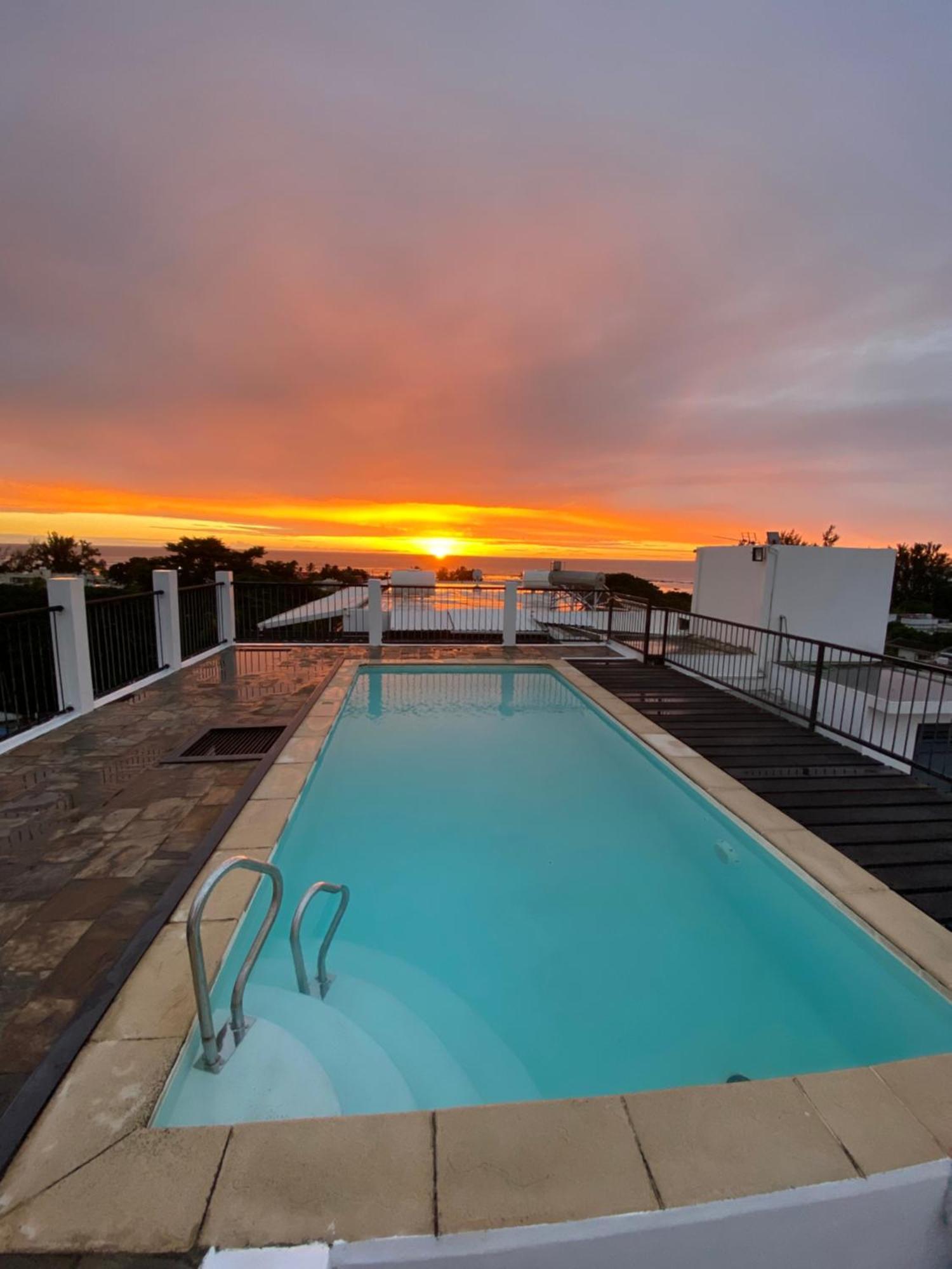 Seaview Terrace Appartement No 16 Flic en Flac Exterior photo
